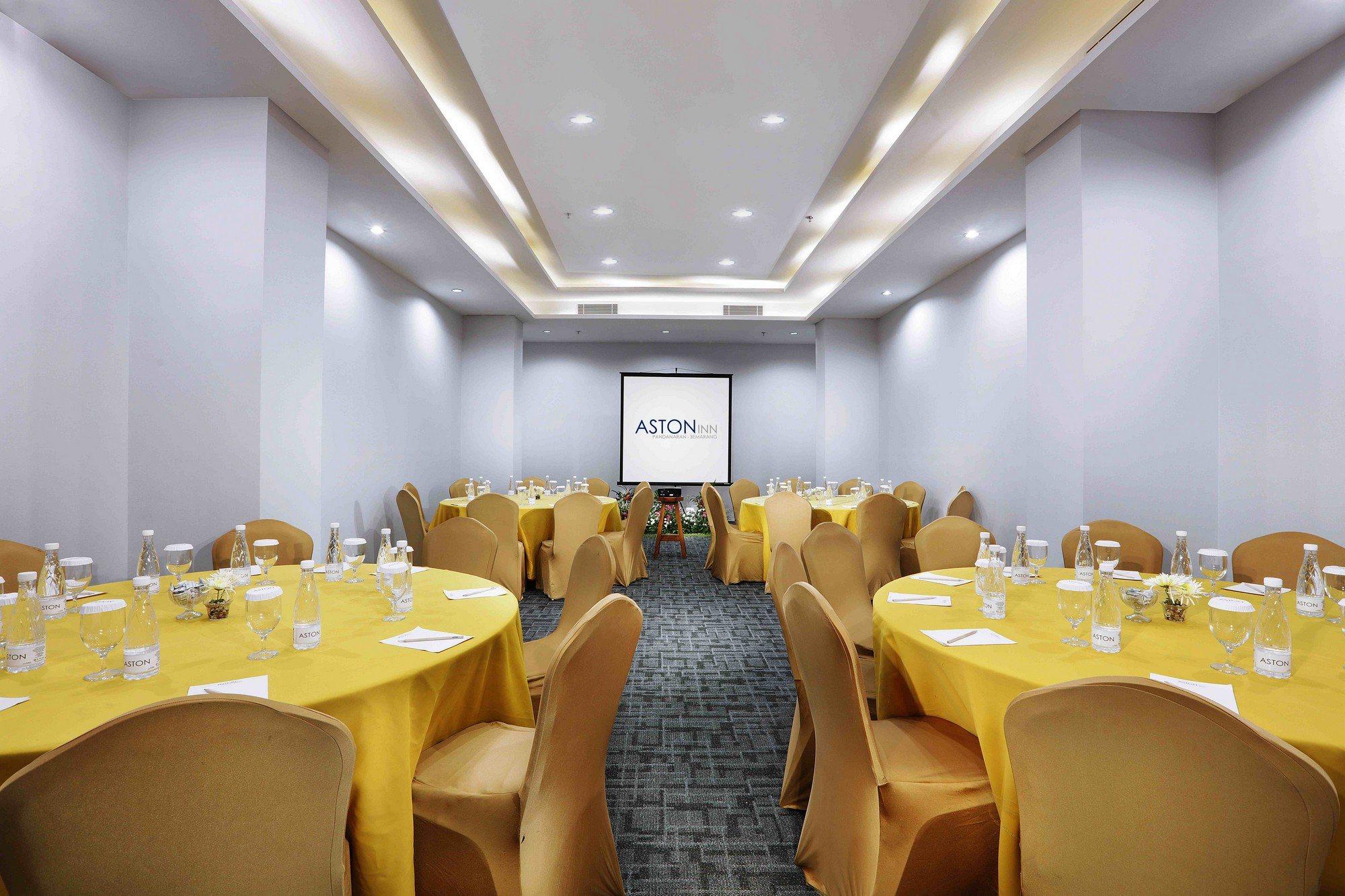 Aston Inn Pandanaran Semarang Kültér fotó